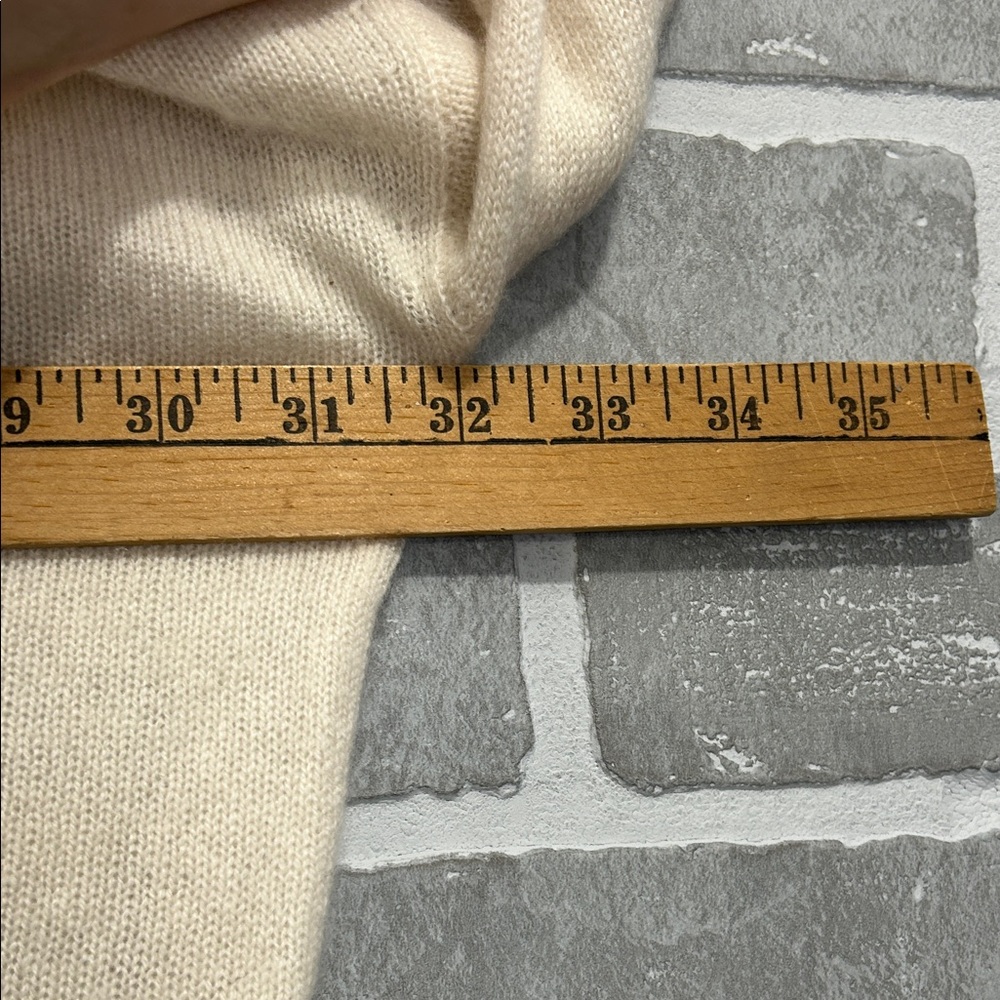 Allude 100% Cashmere Oversized Cream Sweater Size S Luxury Minimalist Luxury - Picture 12 of 14
